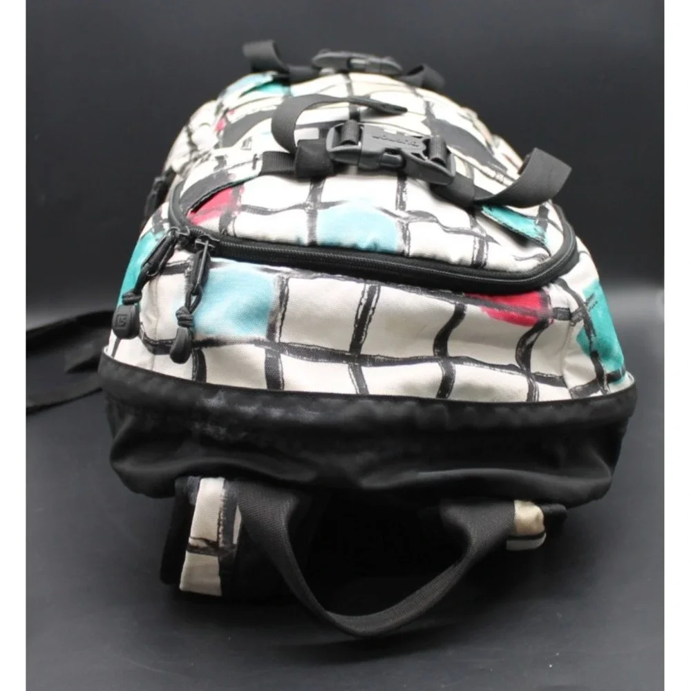 Burton Day Hiker 12L Backpack Snowboard Ski Pack Grid Multicolor